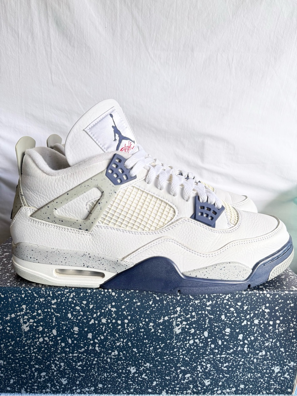 AUTHENTIC Jordan 4 Retro Midnight Navy Size 13 DH6927-140 2022 PRE-OWNED